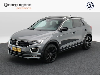 Volkswagen T-Roc 1.5 TSi 150 Pk Automaat R line | Trekhaak | Stoelverwarming | Panorama dak | Camera | Adaptive Cruise | Climatronic | Carplay | 19 Inch | 58.509 Km !!