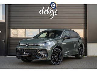 Volkswagen Tiguan 1.5 eHybrid R-Line|Vol|Massage|Pano|IQ|Trekhaak|HuD|