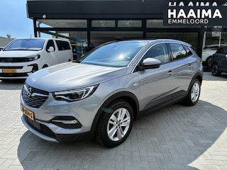 Opel Grandland X 130 PK 8-Traps Automaat | Climate control | Panorama dak | Winterpakket | Navigatie | Parkpilot | LM-Velgen | Trekhaak | AGR | Xenon verlichting