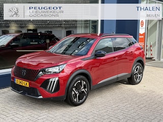 Peugeot 2008 1.2 Turbo 100 PK Allure | Facelift Model | Trekhaak 1200KG | Navigatie | LED Verlichting | Cruise Control | Hoge Zitpositie | Parkeersensoren | DAB | Digitaal Dashboard | Half Lederen stoelen | Lichtmetalen Velgen 17 inch |