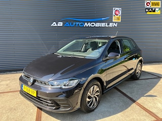 Volkswagen Polo 1.0 TSI Life PARKEER SENSOREN/ CARPLAY/ KEYLESS