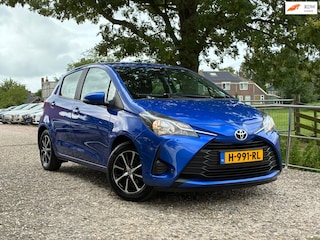 Toyota Yaris 1.0 VVT-i Connect |'' 116.000 KM '' + Achteruitrijcamera Nu € 11.975,-!!!