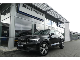 Volvo XC40 1.5 T4 Plug-in hybrid Essential Bright FACELIFT!, WINTER PACK, CRUISE, CLIMA, NAVI, CAMERA, PDC V&A, APPLE CARPLAY/ANDROID AUTO, 36.951KM