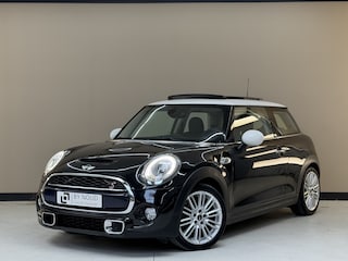 Mini Mini 3-Deurs 2.0 Chili, 192Pk, 2015, 2de eigenaar, Panoramadak, Volledige historie, Nieuwe koppeling, Climate control, Stoelverwarming, LED koplampen,