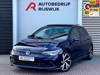 Volkswagen Golf 1.5 eTSI R-Line Pano/IQ.Light/Camera