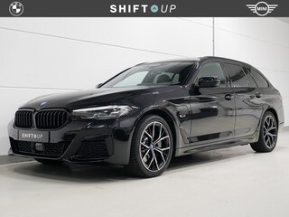 BMW 5-serie Touring 530e xDrive M-Sport | Panoramadak | Adapt. Cruise Control