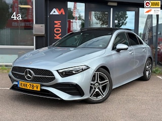 Mercedes-Benz A-klasse 180 AMG Line | Pano | Sfeer | Airco | Cruise