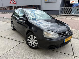 Volkswagen Golf 1.4 Turijn CarPlay Clima Clima 6 BAk APK 05-2027