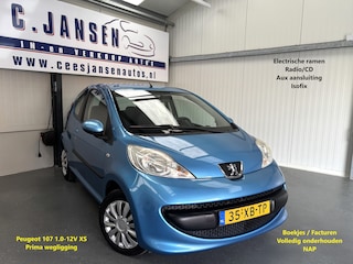 Peugeot 107 1.0-12V XS Nette auto! | AUX aansluiting | Isofix-bevestigingspunten voor kinderzitjes