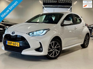 Toyota Yaris 1.5 Hybrid 115PK First Edition 2023|Camera|Stoelverwm..