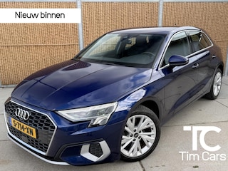 Audi A3 Sportback 30 TFSI Advanced edition Automaat | Sportstoelen met lendensteun | 17 inch lichtmetalen velgen | Navigatiesysteem | Apple CarPlay | LED verlichting | Cruise control en rijbaan assistent | Parkeersensoren achter