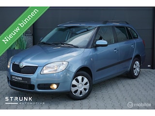 Skoda Fabia Combi 1.4-16V Ambiente Airco Trekhaak Centr Vergr