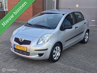 Toyota Yaris 1.3 VVTi Terra✅️Apk✅️