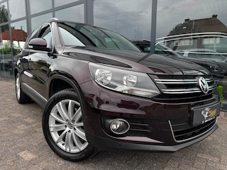 Volkswagen Tiguan 1.4 TSI Sport&Style | Pano.