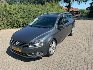 Volkswagen Passat 1.8 TSI HIGHLINE