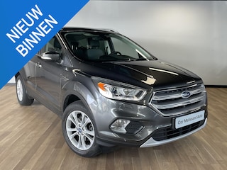 Ford Kuga 1.5 Titanium Styling Pack KEYLESS/TREKHAAK/WINTERPAKKET/CRUISE/APPLE CARPLAY/2000KG TREKGEWICHT