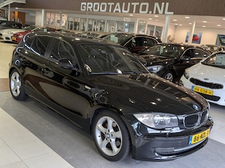 BMW 118i Business Line Ultimate Edition Automaat Airco, Cruise Control, Stuurbekrachtiging