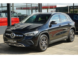 Mercedes-Benz GLA 250 e Luxury Line | trekhaak | ACC