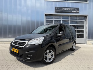 Peugeot Partner 1.6 VTi Access / 57.000 km / CarPlay