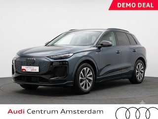 Audi Q6 e-tron S edition 83 kWh 225pk | Trekhaak wegklapbaar | S-line Exterieur | MMI bijrijdersscherm | Stoelverwaming voor en achter