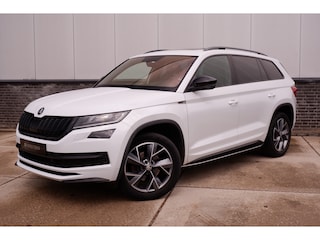 Skoda Kodiaq 1.5 TSI Sportline Business 7p. | Pano | Elek. Trekhaak | Carplay | Memory | Sfeerverlicht. | LED