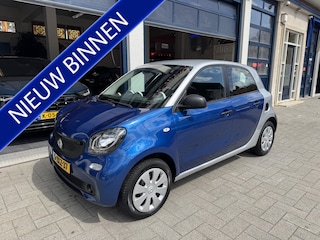 Smart Forfour 1.0 Essential Edition NL AUTO.