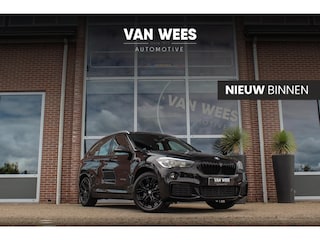 BMW X1 sDrive18d Centennial High Executive M Sport | 2e eigenaar | Keyless entry | M Sportstuur | Cruise control | Shadow Line | Navigatie | Climate control | Bluetooth | Trekhaak