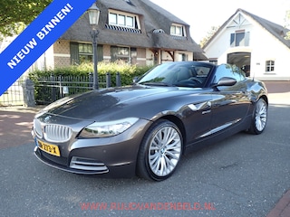 BMW Z4 Roadster sDrive23i Executive / CRUISE / STOELVERWARMING / NAVI / SPORTLEER