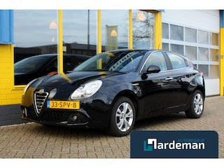 Alfa Romeo Giulietta 1.4 T 170pk Clima Cruise Trekhaak