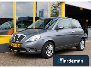 Lancia Ypsilon 1.2 Argento Airco