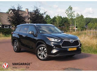 Toyota Highlander 2.5 AWD Hybrid Business | 7-Persoons | Camera | Trekhaak | ACC | NL-Auto |