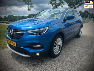 Opel Grandland X 1.2 Turbo Business Executive, NIEUWSTAAT, DISTRIBUTIE IS VERVANGEN