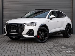 Audi Q3 45 TFSI e S-Line 9.000km Pano Leer Camera ACC