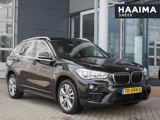 BMW X1 sDrive18i Executive | Automaat | Trekhaak | Camera | Lederen bekleding | Parkeersensoren | Navigatie