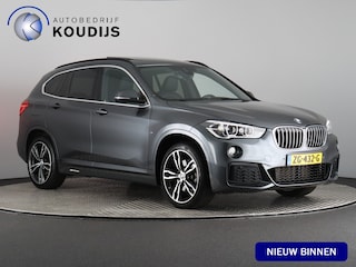 BMW X1 xDrive25i High Executive (Afn. Trekhaak / Pano / H&K / Camera / ACC / Navi)