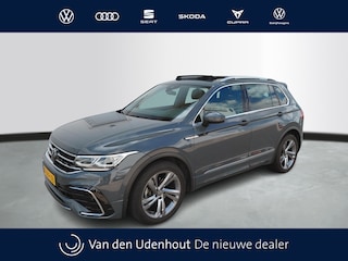Volkswagen Tiguan 1.5 TSI R-Line Business+ | Trekhaak | Panoramadak | 360 camera |