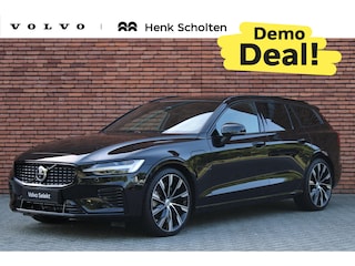 Volvo V60 T6 Plug-in hybrid AWD Plus Dark | Panoramadak | Head-Up Display | 360 Graden Camera | Extra Getint Glas | 20'' Lichtmetalen Velgen | Geventileerde Voorstoelen | Apple Carplay/ Android Auto