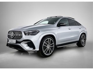 Mercedes-Benz GLE Coupé 400 e 4MATIC Sport Edition Premium Plus | Nightpakket | Trekhaak | Verlichte treeplanken | Panoramaschuifdak | 360° camera | Sierdelen openporig eikenhout antraciet | 22 inch vijf-dubbelspaaks AMG-velgen |