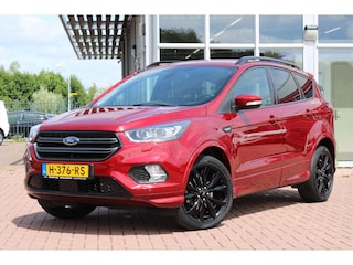 Ford Kuga 1.5 EcoBoost 150PK 2WD ST Line, Trekhaak, Winterpack