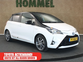 Toyota Yaris 1.5 Hybrid Premium - ORIGINEEL NEDERLANDSE AUTO - PANORAMADAK - PARKEERSENSOREN VOOR EN ACHTER - KEYLESS ENTRY & START - NAVIGATIE - ACHTERUITRIJ CAMERA - HOMMEL ONDERHOUDEN