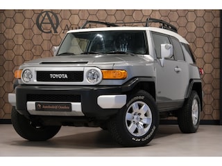 Toyota FJ Cruiser 