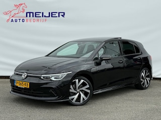 Volkswagen Golf 1.5 eTSI R-Line Business LED|Stoelverw V+A|Cruise|Clima|Navigatie|Keyless|Camera|Panoramadak|Head Up|Automaat!!