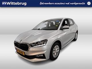Skoda Fabia 1.0 TSI Business Edition / PARKEER SENSOREN/ NAVI/ DIGITAL DASH/ AIRCO