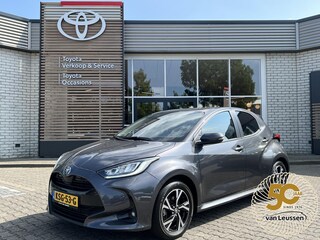 Toyota Yaris HYBRID 115 DYNAMIC COMFORT-PACK STOEL/STUURVERW BLIND-SPOT PARK-SENSOREN APPLE/ANDROID NAVI CLIMA AD-CRUISE