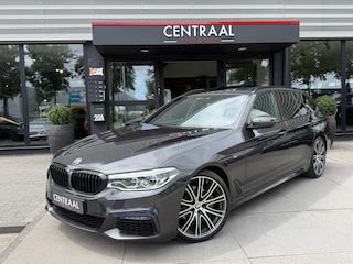 BMW 5-serie Touring 520i High Exe M-Sport Pano|Harman&Kardon|Leder|Memory|Carplay|Camera
