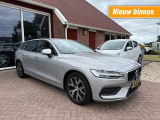 Volvo V60 2.0 B3 Essential Orig. NL/FaceLift/Leder/Winter Pakket