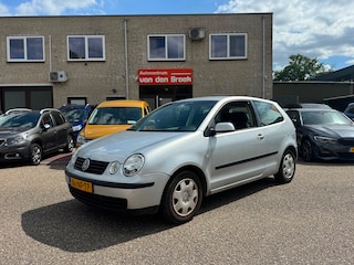 Volkswagen Polo 1.4-16V Comfortline 09.12.26 apk