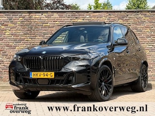 BMW X5 XDRIVE50E M-Sport Sky lounge Luchtvering Panodak 22 Inch Head Up