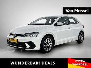 Volkswagen Polo 1.0 TSI Life Business | Parkeersensoren Voor/achter | 15 Inch velgen | Cruise control | Stoelverwarming | Airco | Navigatie |