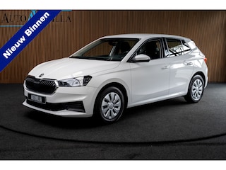 Skoda Fabia 1.0 Navi Airco Stoelverwarm. PDC Cruise Carplay BTW auto